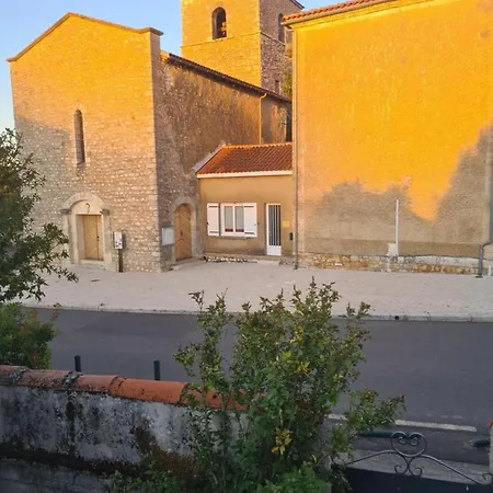 Entier Situe A Fleurignac. *